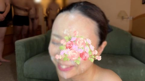 【計１２発→元AV女優がぶっかけイカ臭パックでお肌ツヤツヤ?!お隣りのキレイなお*さんのスゴテクフェラ4人抜き＆8人連続顔射！☆元単体女優の紗良さん】8