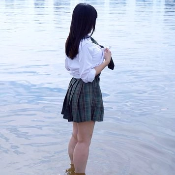 【初掲載】妊娠したて一般科バスト110超え18歳。胎壺破壊・全身体液放出・膣膨張種付け映像。※超過激