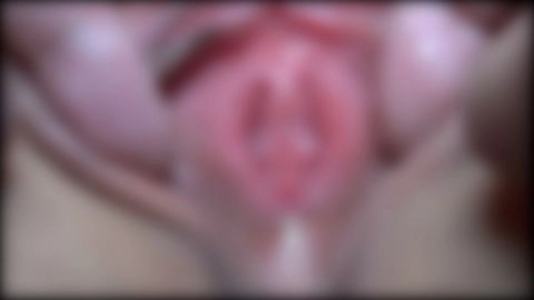 ♀184 なぜかハメ撮りに迷い込んできた、おとなしめなこちゃん 緊張で声もかすれ気味、だけど生チンポセックスで奥に秘める性に目覚めていく クンニでマン汁とろとろ♡ 素人女の覚醒動画 ★特典で無修正6