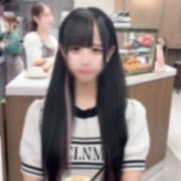 【初・無修正】「怖くなってきた…」初の個撮に戸惑い躊躇する19歳大**。オドオドしながらも何度もイき極太と〇ぽを求め最後は腹パン子宮に種付け。。。