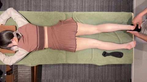 整体師が越えた一線 「やめて...」患者の背後から無断挿入 巨乳保育士をオイル責め 連続オーガズム2