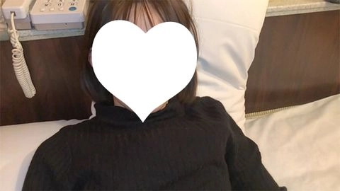 【先着30名500円オフ】りこ19歳_1・顔射インタビュー（13）。厳格な家に育った地味JDが夢のために大量生顔射される一部始終（055）1