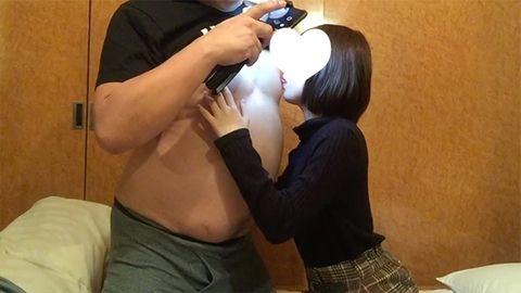 【先着30名500円オフ】りこ19歳_1・顔射インタビュー（13）。厳格な家に育った地味JDが夢のために大量生顔射される一部始終（055）7