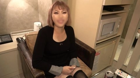 バツイチ女の性欲大暴走！セックスレスから解放された性欲モンスターが本能むき出しで乱れる衝撃映像!!1