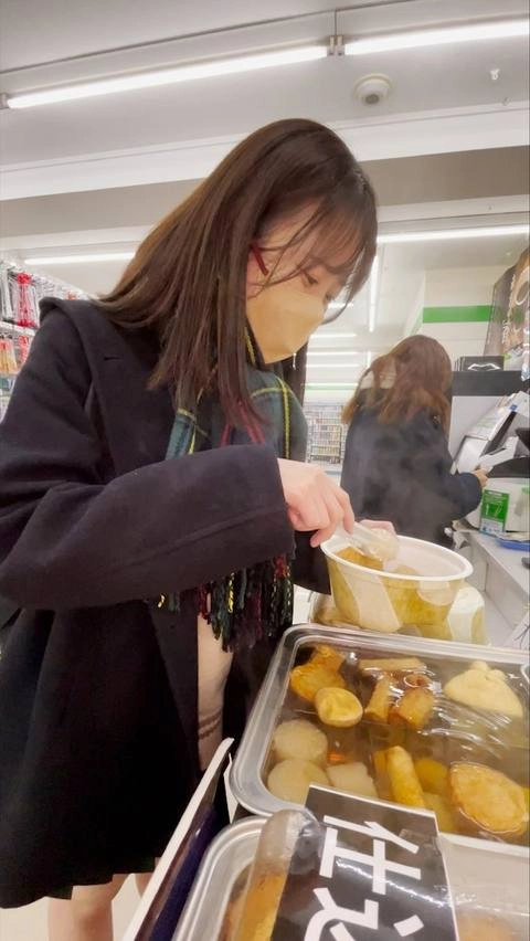 【大量潮吹き】”現在活動中 本物地下アイドル18歳”に危険日2連ナマ中出し。1時間27分4K高画質映像。※売り切れ終了2