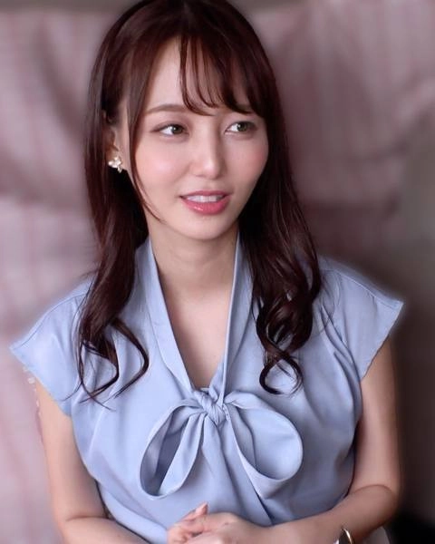 【業界激震】”本物 美人地方局アナ”出演 リアル生中出し映像 過去最高額で独占撮影。※先着購入者限定『高画質完全版』0