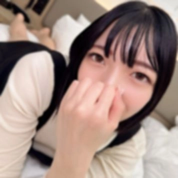 潮吹き有り♡色白♡未./◯./理.陰毛のピンク色おまんこ♡理科の.先./生.さえちゃん♡アヘ声連発で最後は中.出し 懇.願♡長続きしないかもです...