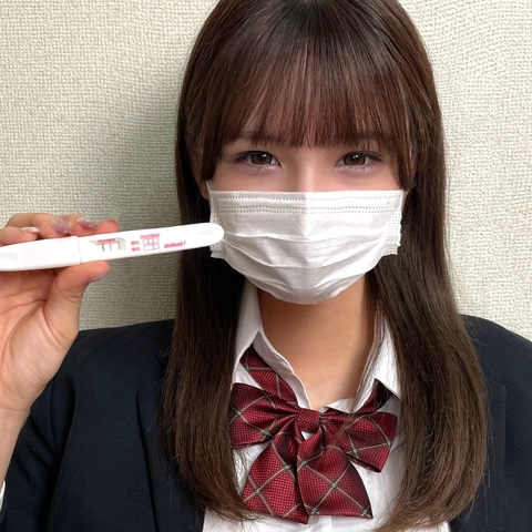 今年3月に卒業したばかりの18歳はなんと現在妊娠中！若くして孕んだ身体に情け無用のガン突き中出し！誰もが目を疑う特別映像を期間限定価格で販売0