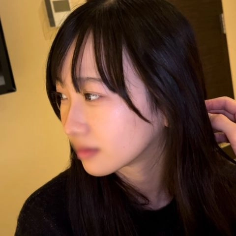 超可愛い清楚アイドル系女の子、緊張しながらも感度上がっていき未処理マ◯コに孕ませ中出しエッチ3