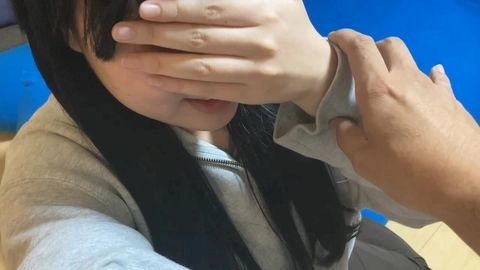 ギャル妻とその「いも〇と」　　二人でｘ活　ご奉仕動画ｗｗ0