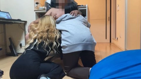 ギャル妻とその「いも〇と」　　二人でｘ活　ご奉仕動画ｗｗ1