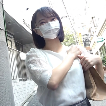 笑顔あふれるアニオタJD１９歳　初めての大量潮吹きで赤面のなか、続けてサプライズの2回戦中出し。