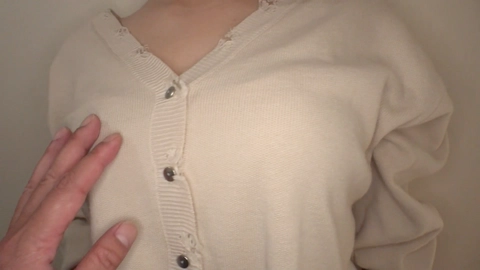 「足の裏舐めさせてください」耳を疑う発言をするほど欲求不満なドMショートヘア美女18歳 彼女が何でも言うことを聞くメス犬になるまでの完全プライベート映像記録0